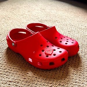 Basic Red Croc (Charm Included) | (11)